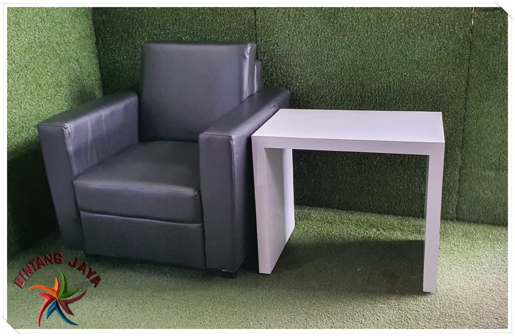Layanan Sewa Sofa Single Hitam Putih Tangerang