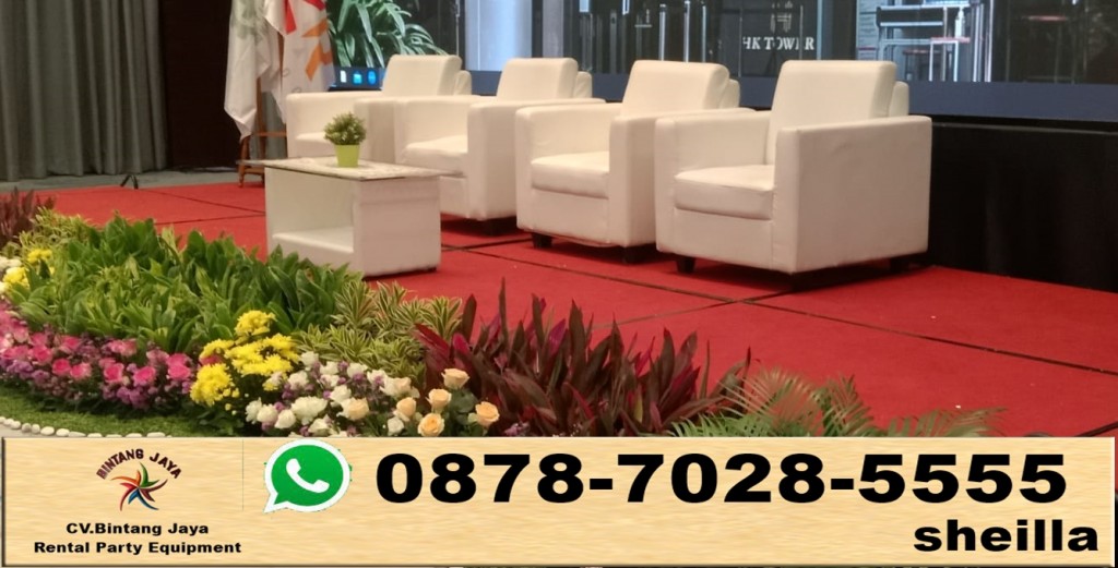 Pusat sewa sofa kotak single putih mewah harga murah Jakarta.