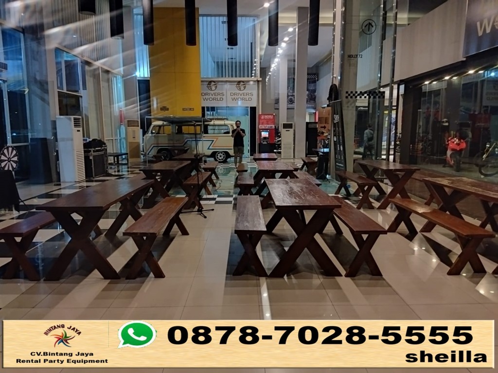 Sewa meja taman exstra event motovillage Jakarta Selatan