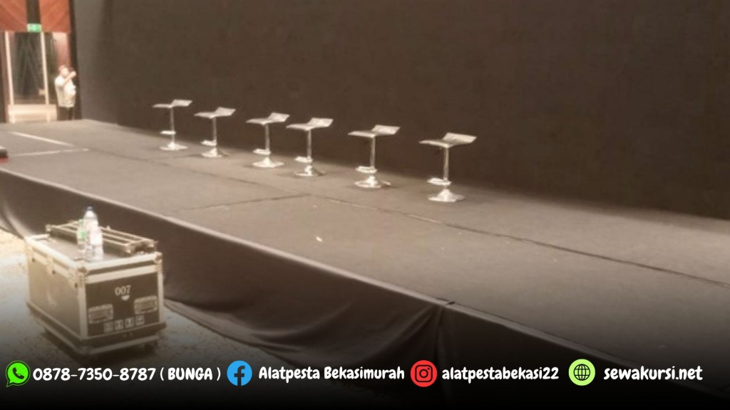 Sewa Barstool Karpet dan Black Curtain Jakarta
