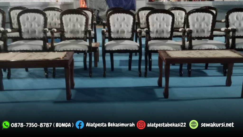 Sewa Arm Chairs dan Meja VIP Kayu Jakarta Pusat