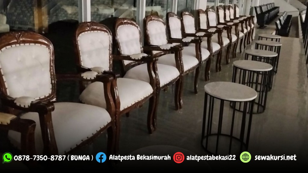 Sewa Arm Chairs dan Meja VIP Kayu Jakarta Pusat